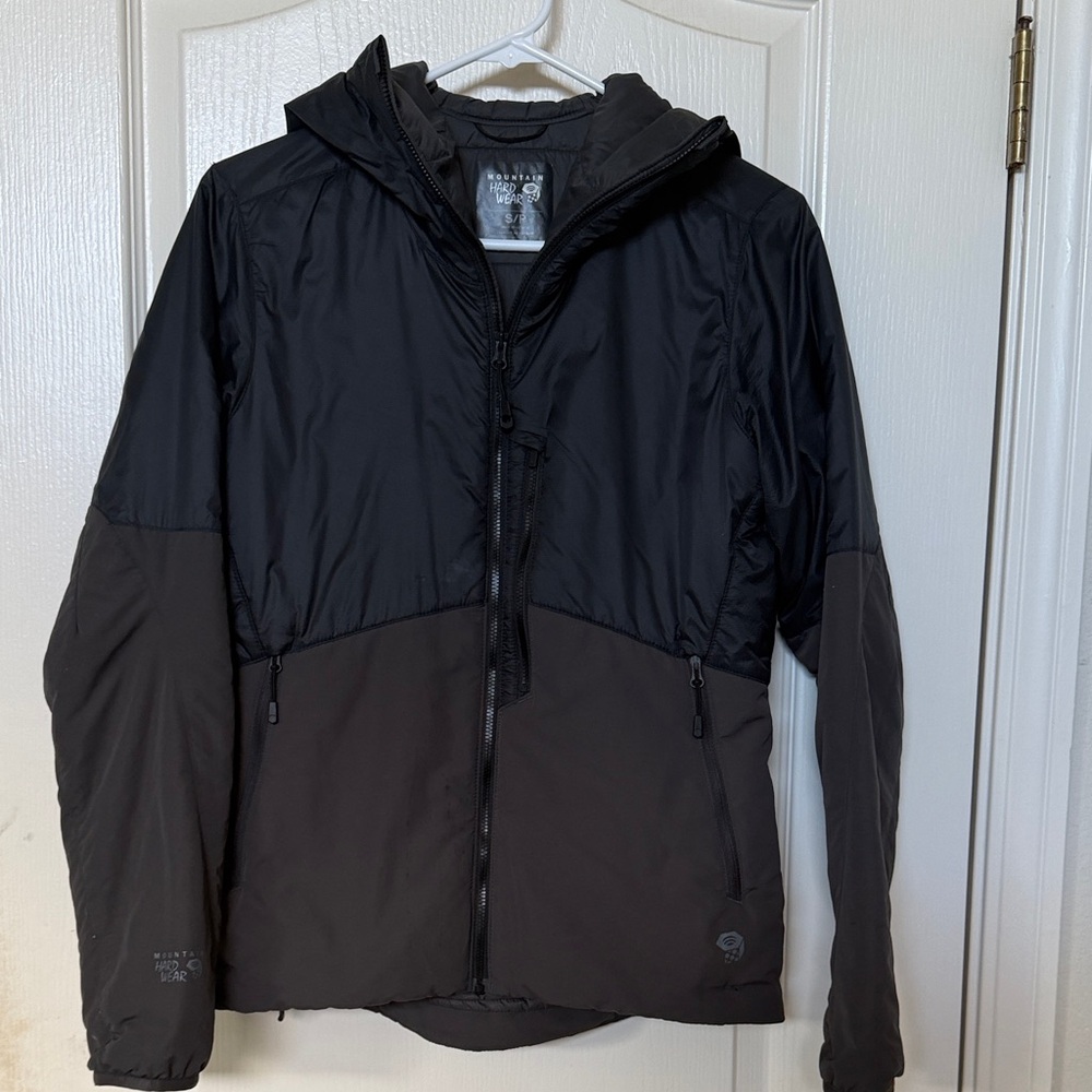 Mountain Hardwear Women’s Black Puffer